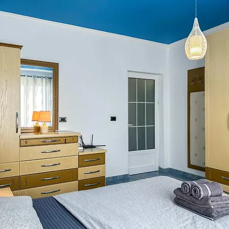 Driftwood Luxury Διαμέρισμα Δυρράχιο